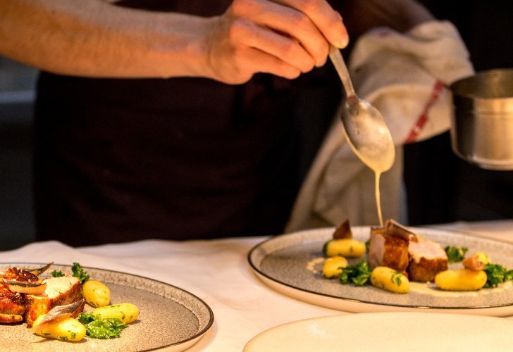 Gastronomic hotels